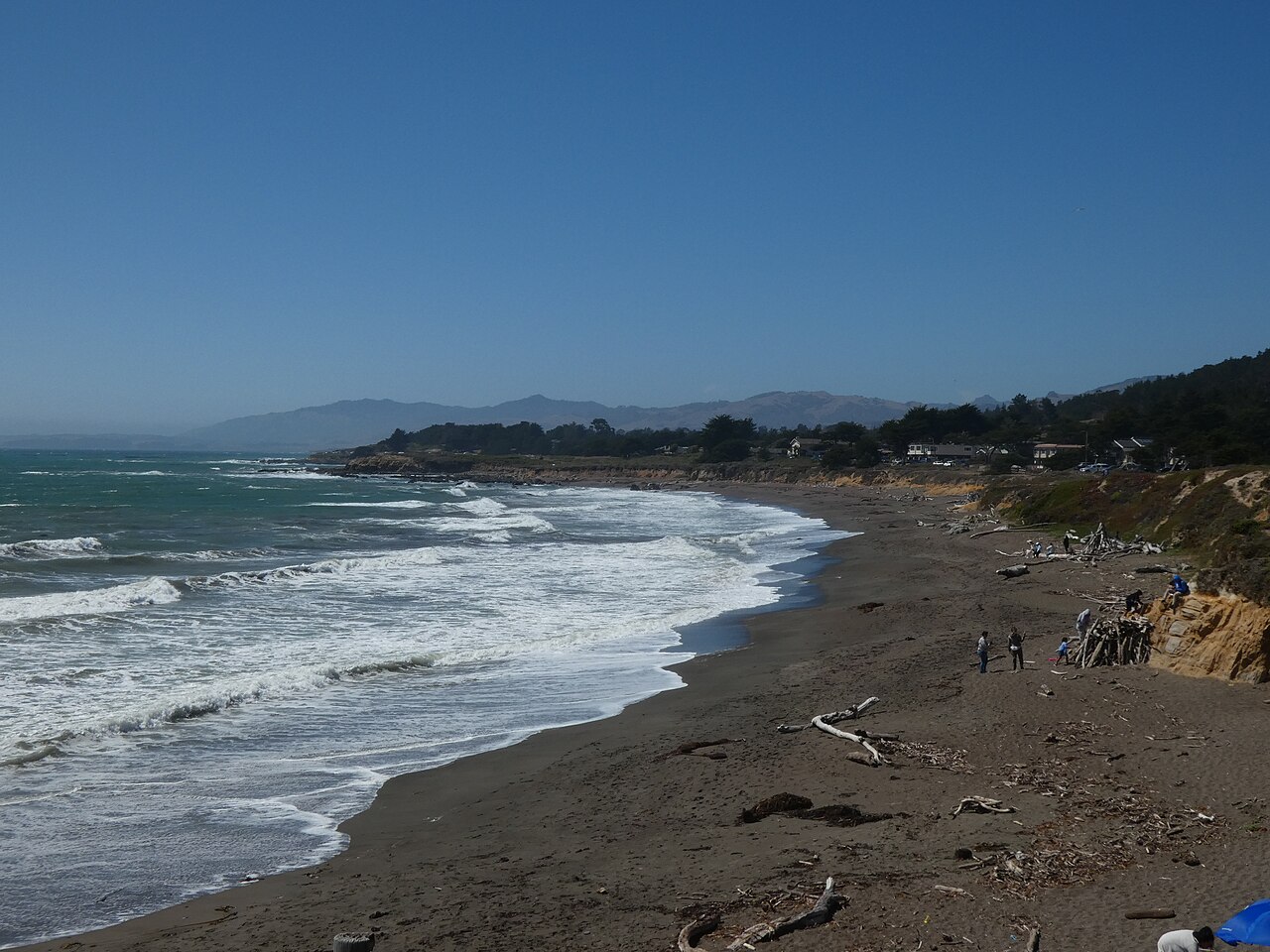Rocky Pacific coastline near Cambria on California's Central Coast